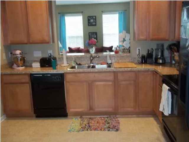 609 Hemingway Cir - Photo 5 of 7