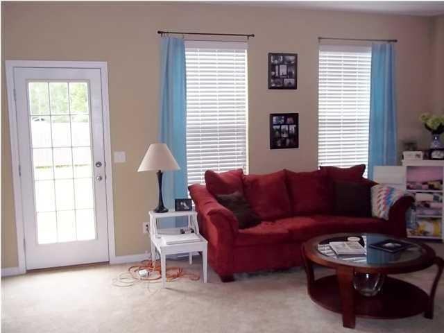 609 Hemingway Cir - Photo 7 of 7