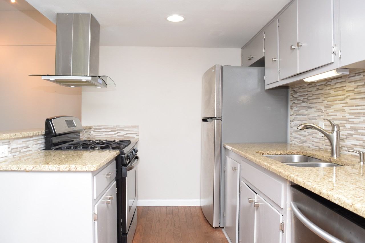 5601 Woodrow Ave #102 - Photo 6 of 20