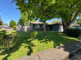 featured image of 4196 Merrimac Ct Ne