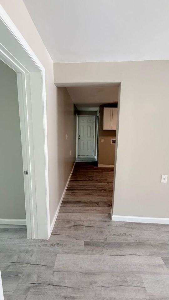 1506 Wendell Avenue - Photo 5 of 13