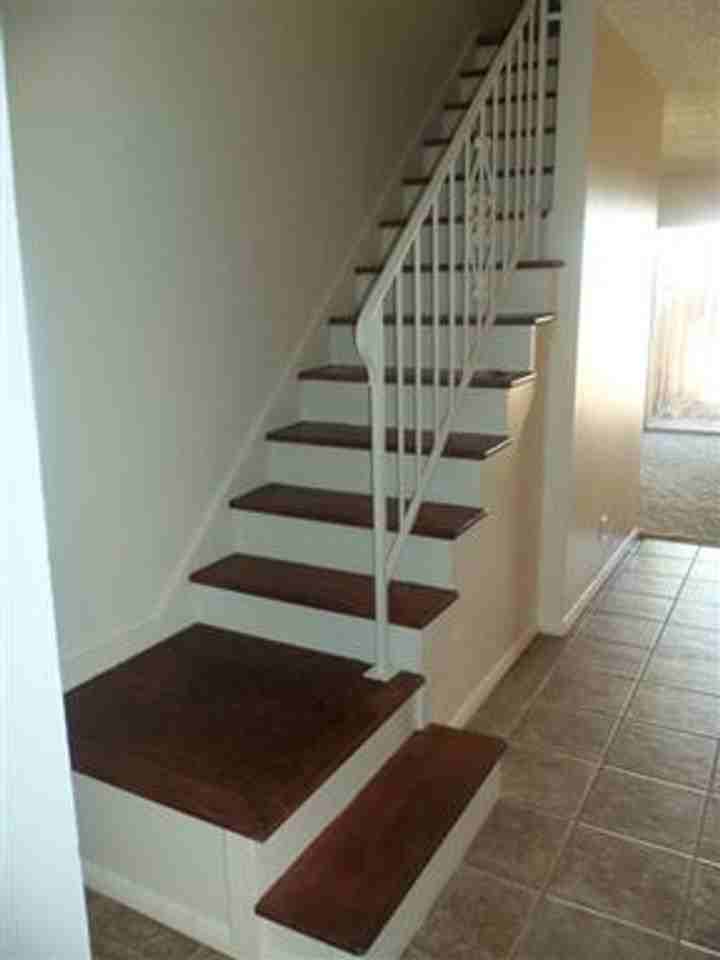 3293 Gypsum Rd - Photo 2 of 8
