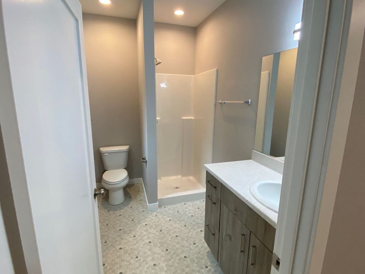 1709 30th St - Photo 6 of 15