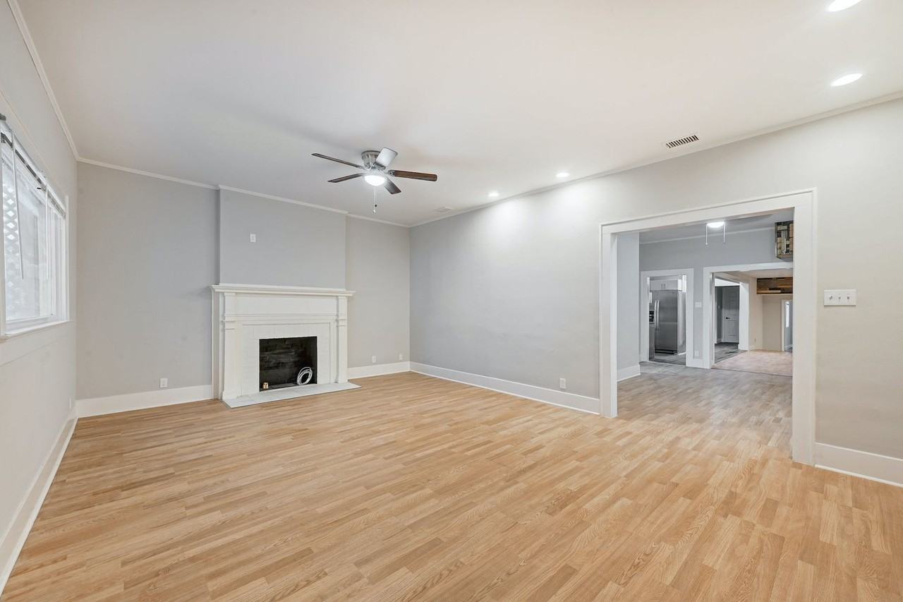 2511 San Gabriel Street - Photo 5 of 30