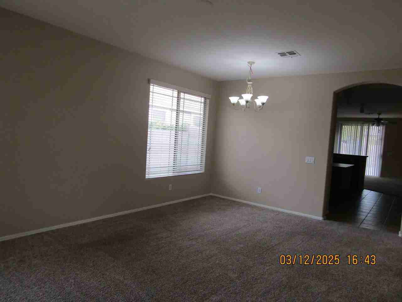 3539 E Cullumber Ct - Photo 2 of 17