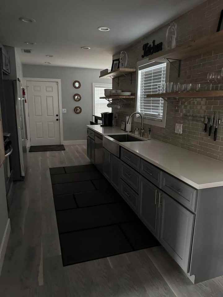 2920 44th St - Photo 5 of 11