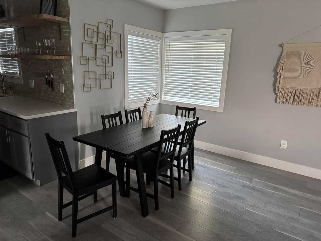 2920 44th St - Photo 7 of 11