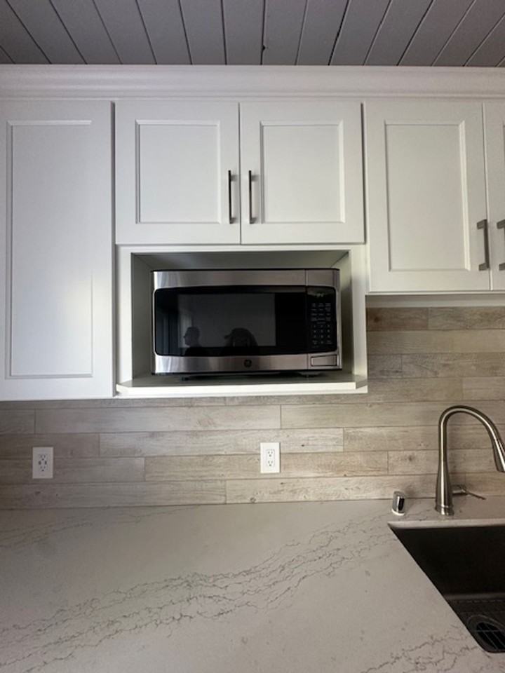 Lincoln Ave Apartments - Photo 7 of 20