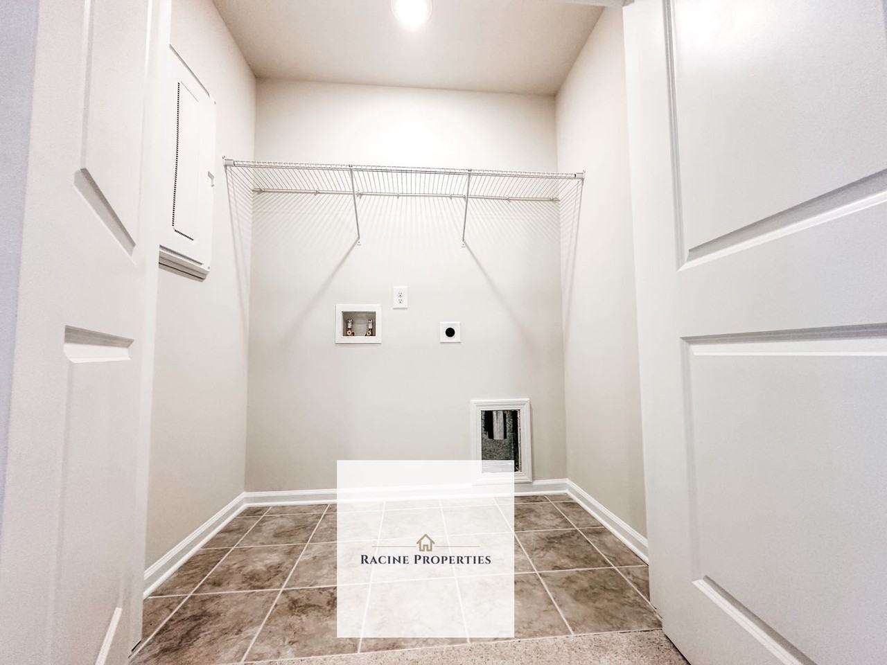 1 Trakas Ct - Photo 7 of 14