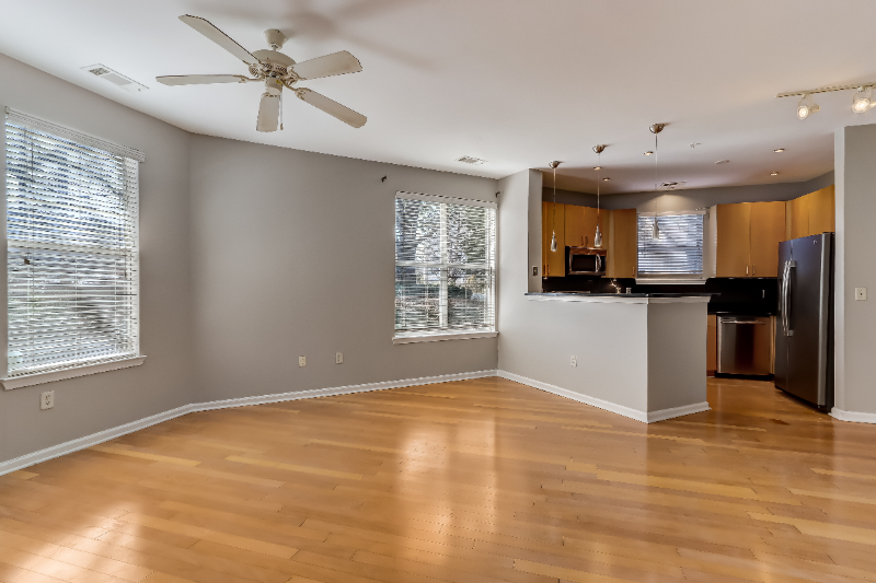 435 Highland Ave Ne #1121 - Photo 2 of 20