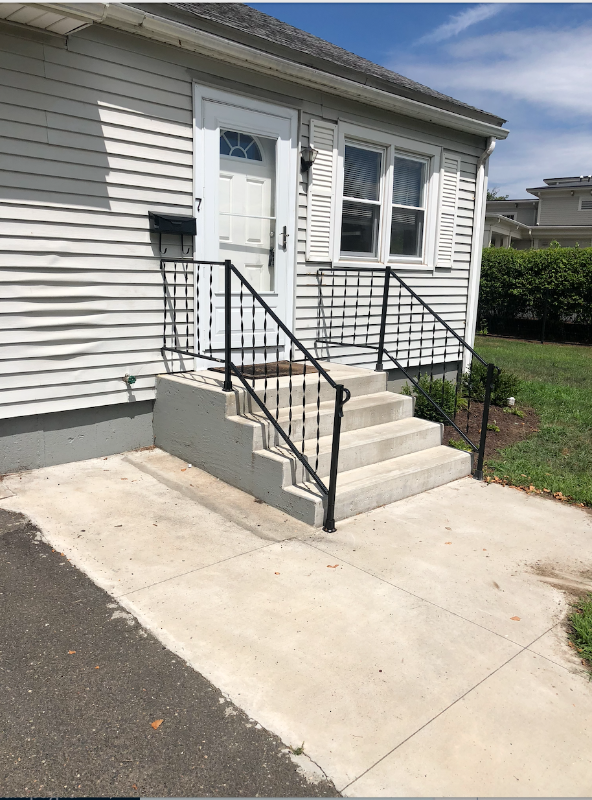 7 W Silver St - Photo 6 of 9