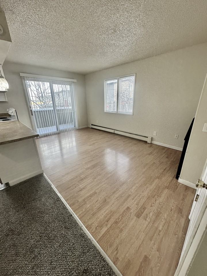 (42) West Midtown Place - Photo 3 of 10