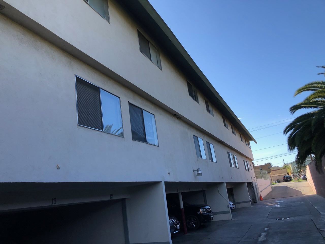 1451 W. 105th St. - Photo 6 of 41