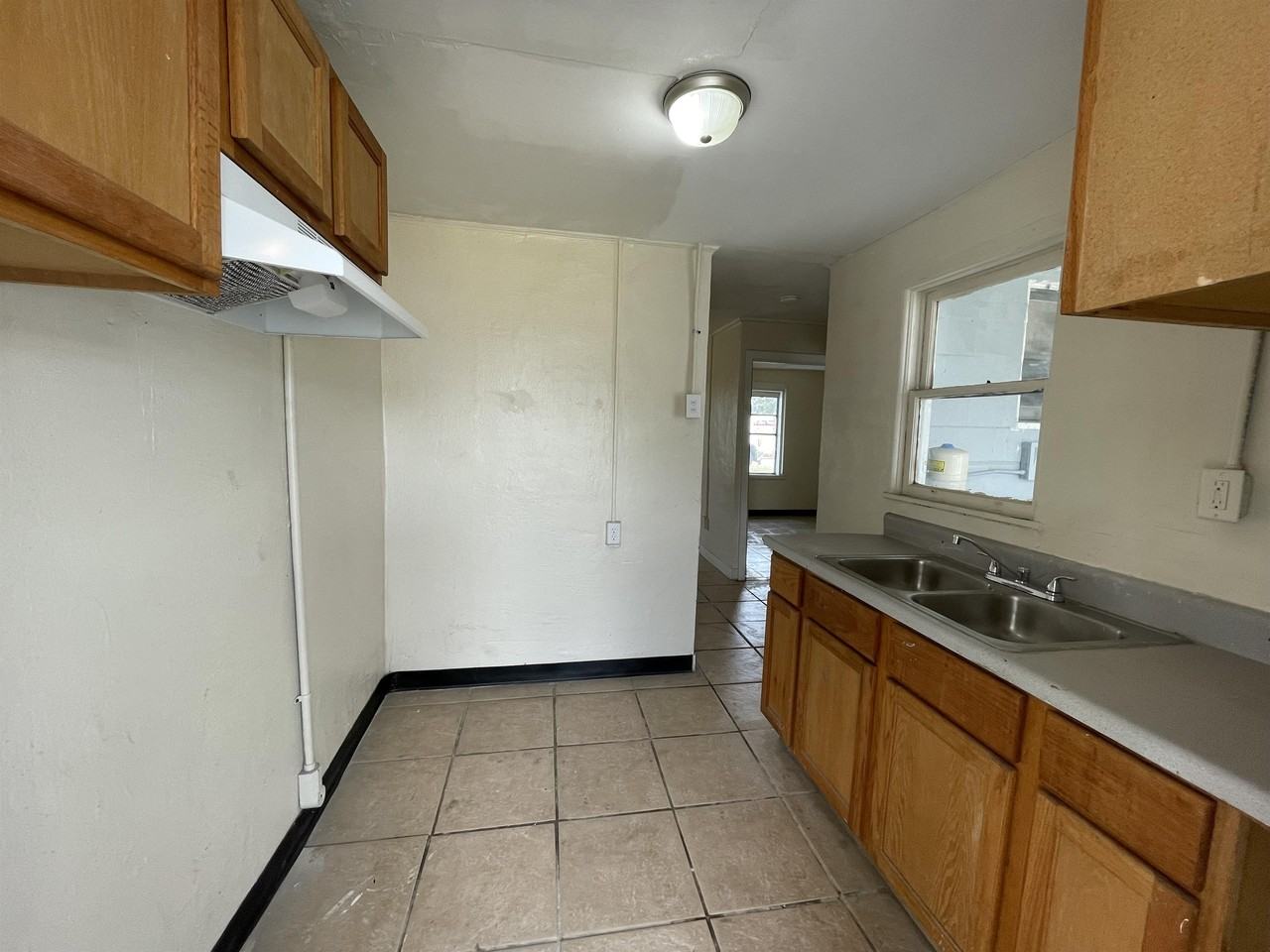 236 Washington Avenue - Photo 2 of 8