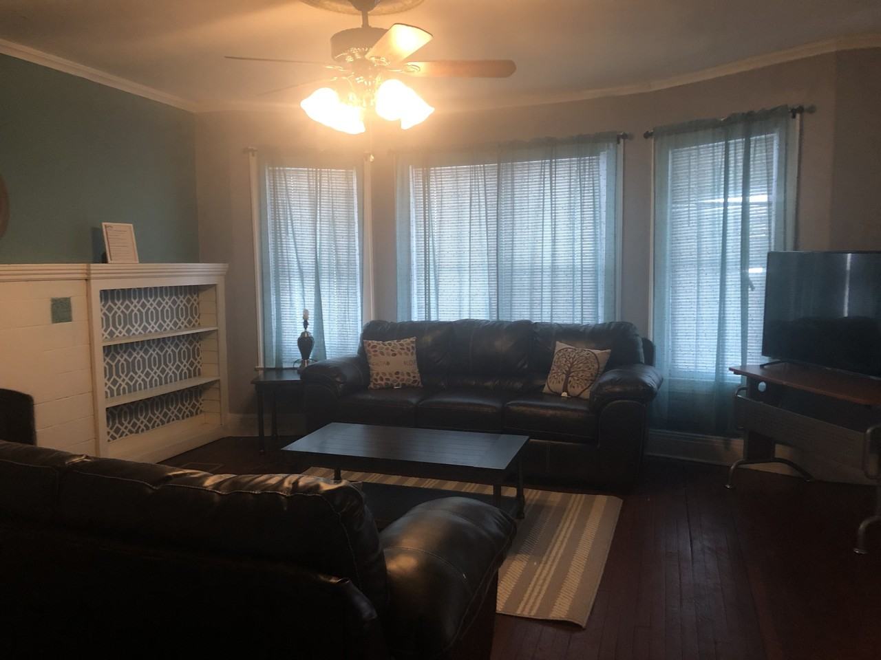 1524 East Genesee St - Photo 3 of 28