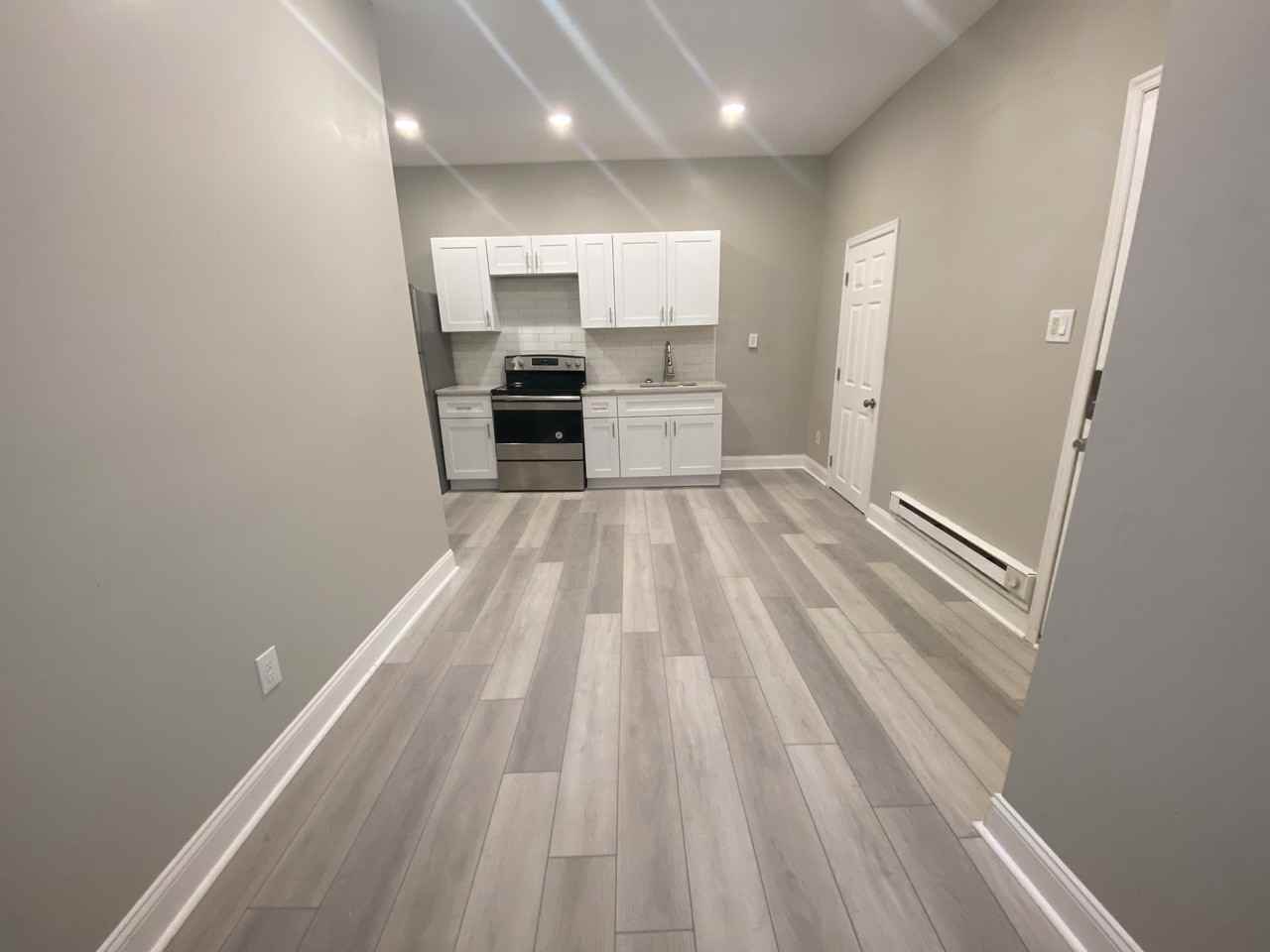 4614 Rising Sun Avenue - Photo 6 of 14