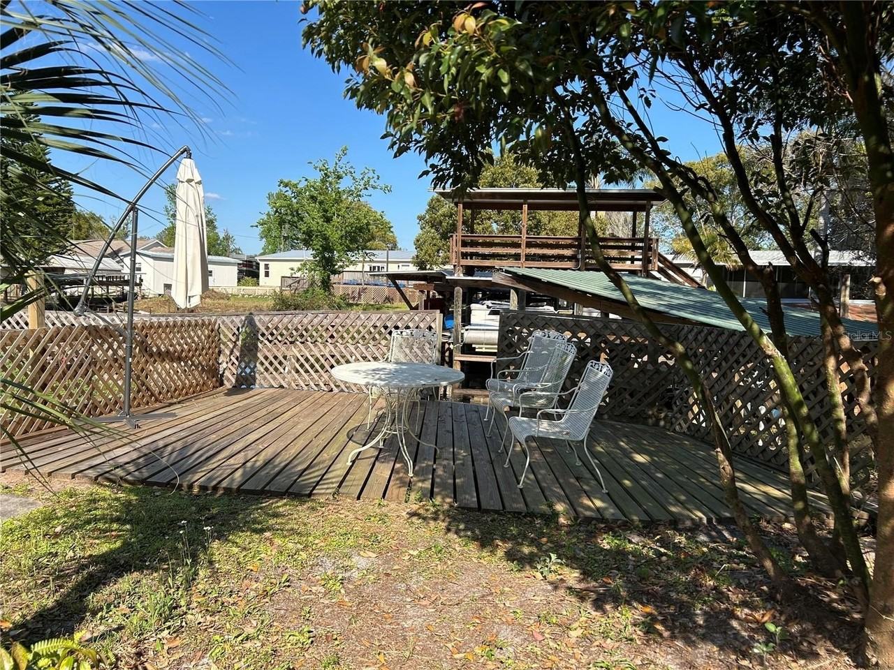 55624 Sam Street - Photo 2 of 12