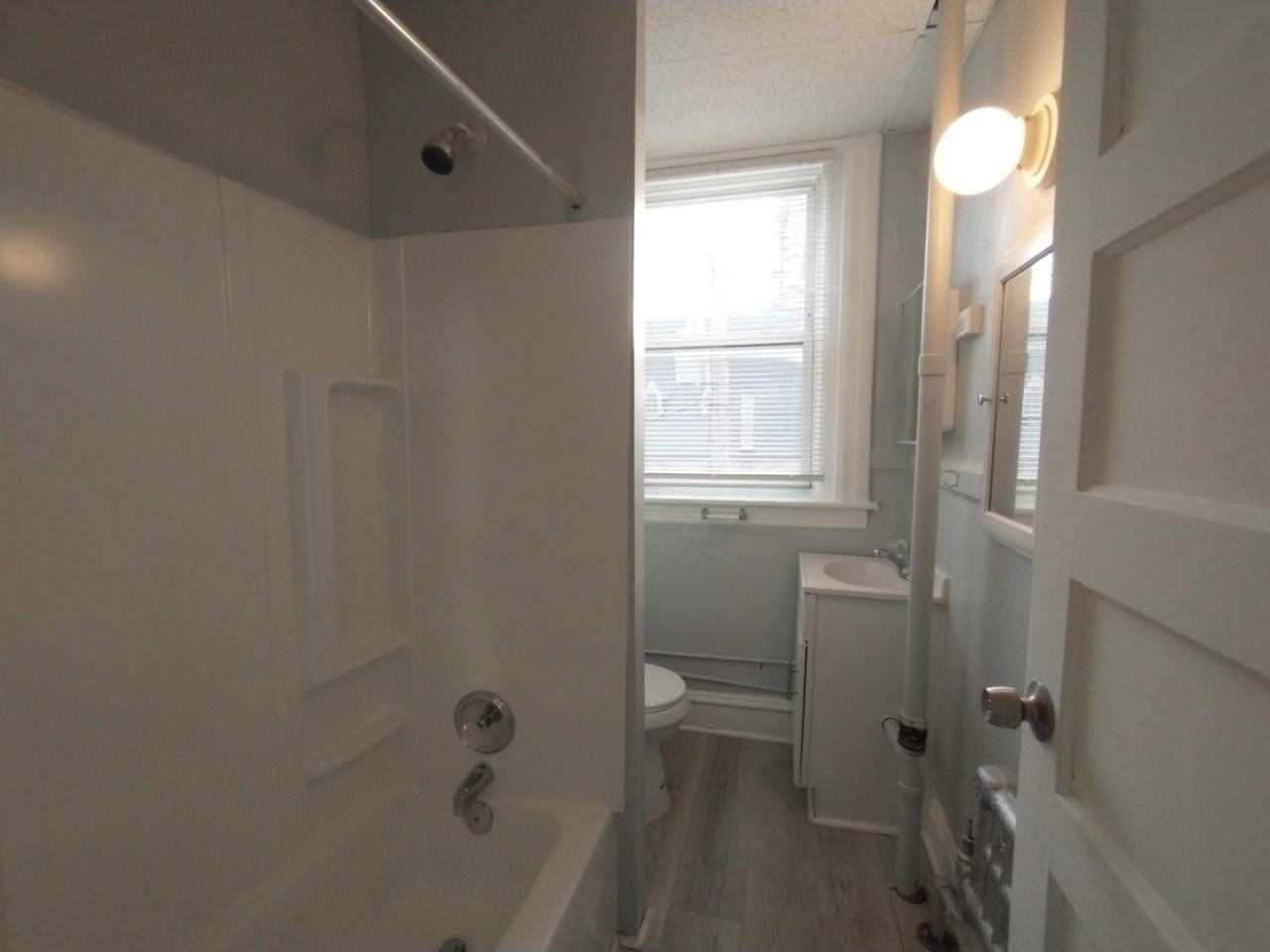 Dolphin St - Photo 6 of 35
