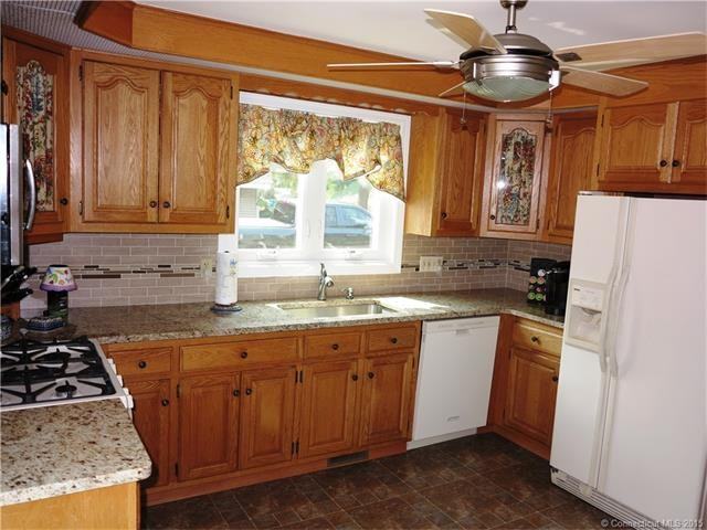 75 Tree Hill Rd - Photo 2 of 30