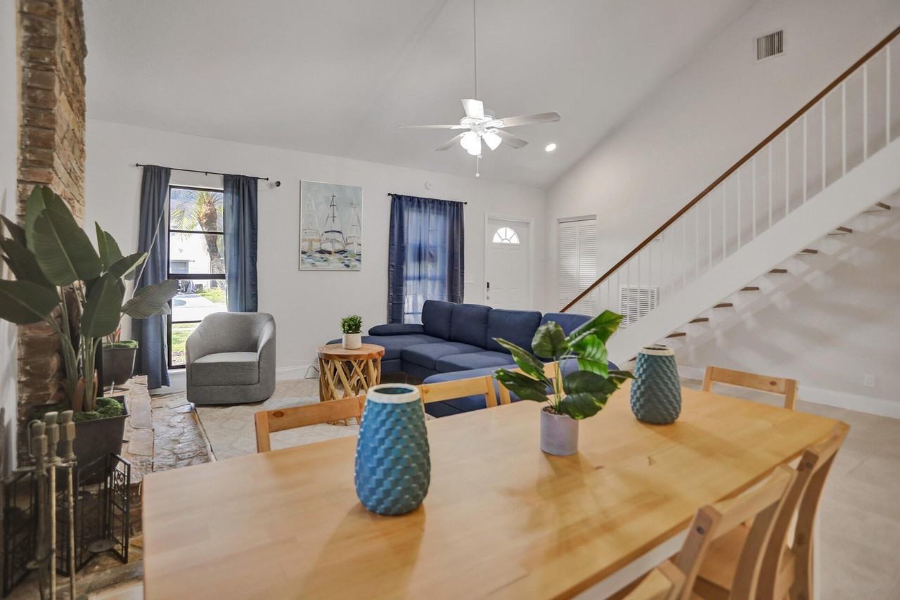 3530 Boulevard Chatelaine - Photo 3 of 50