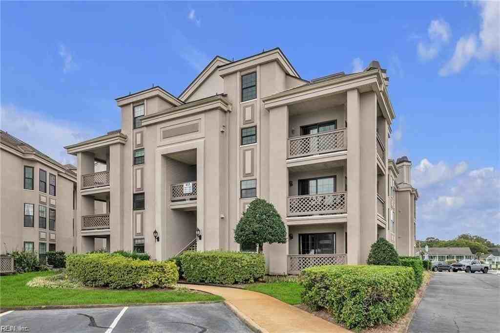 417 Harbour Pt - Photo 3 of 36