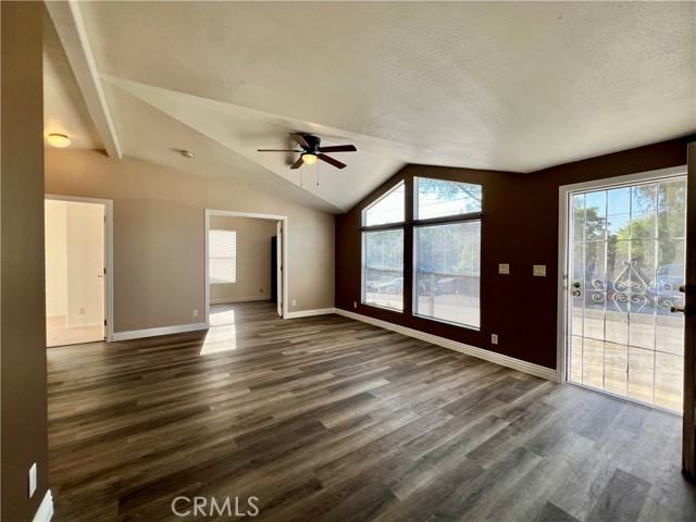 23843 Sierra Dr - Photo 3 of 22