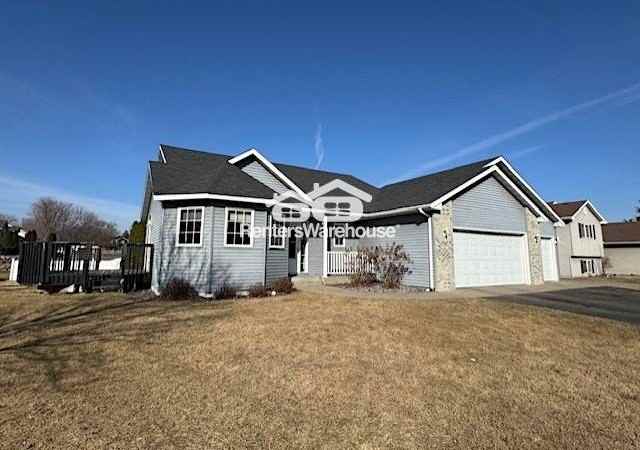 12255 Rolling Ridge Rd - Photo 2 of 24