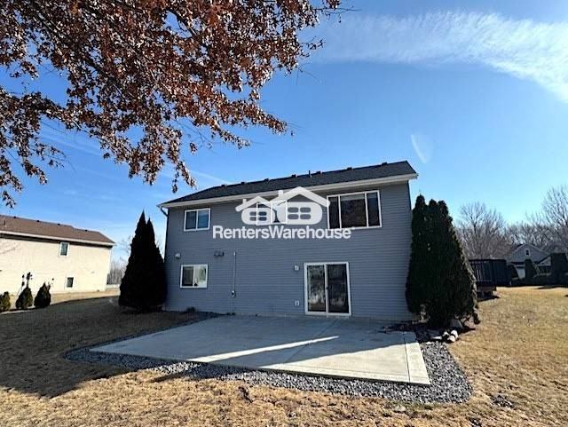 12255 Rolling Ridge Rd - Photo 3 of 24