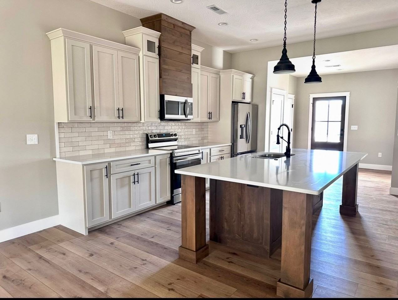 10565 Callii Ct #10565 - Photo 6 of 16