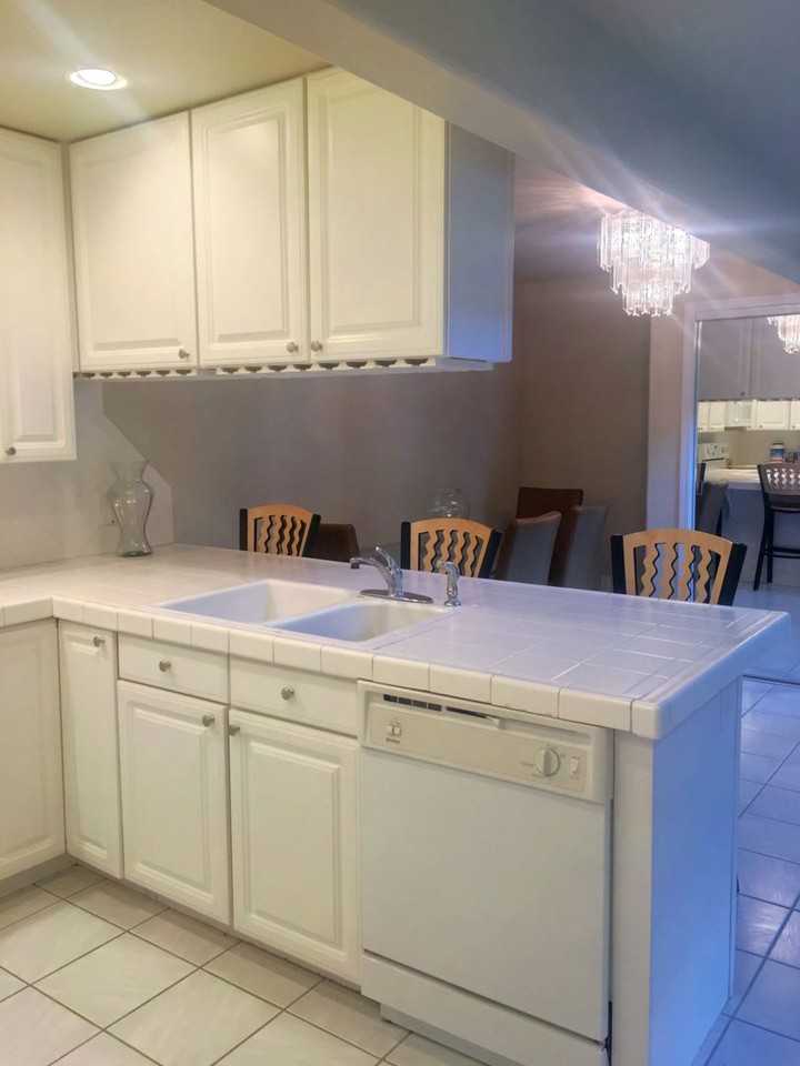 340 13th St - Photo 2 of 16