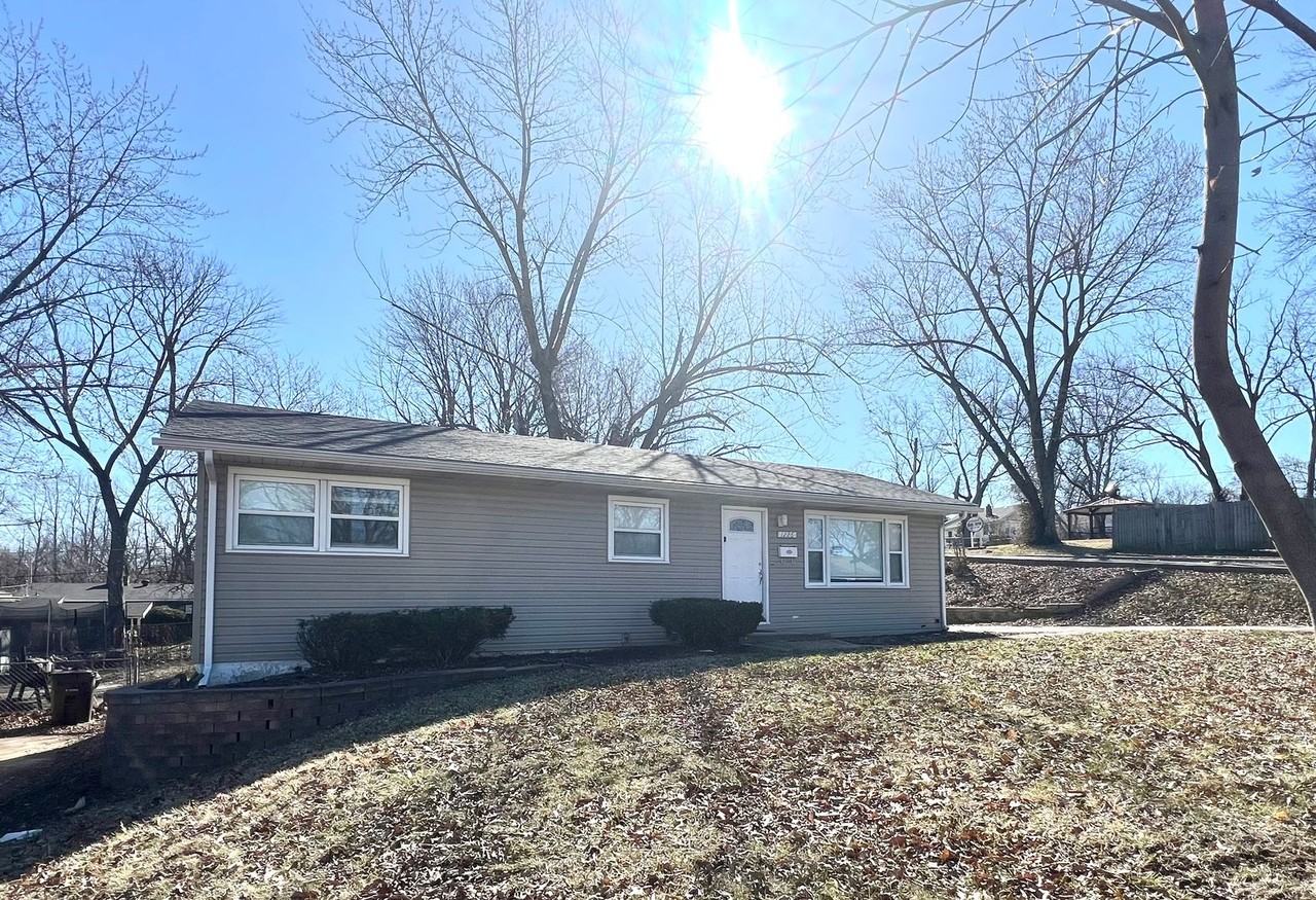 1226 Haley Ave - Photo 2 of 13