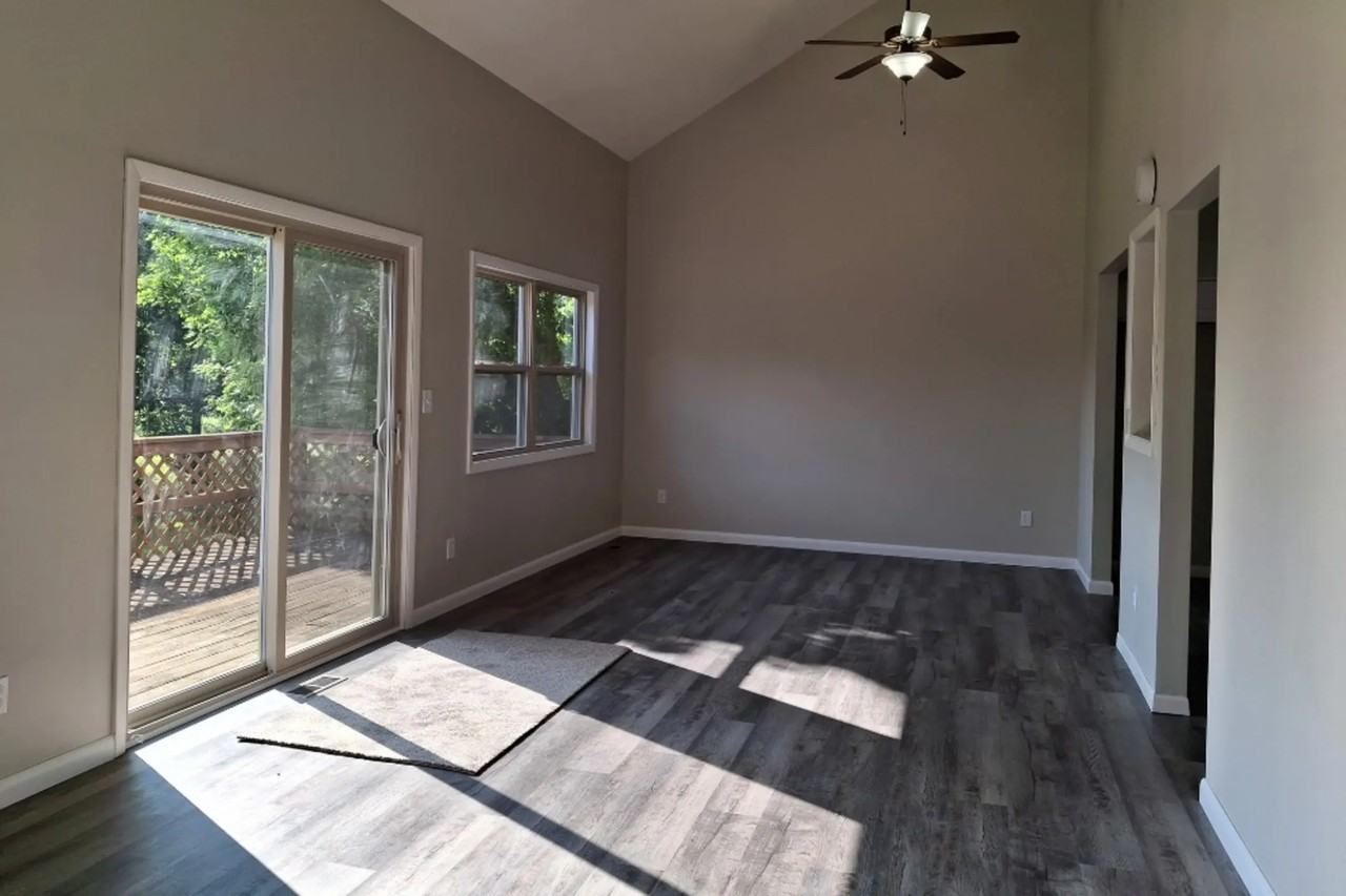 4602 Benchley Dr - Photo 2 of 20