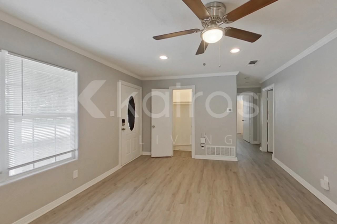 1604 Norman St - Photo 3 of 21