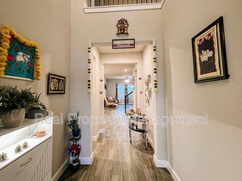 5516 Nelson Pkwy - Photo 2 of 24