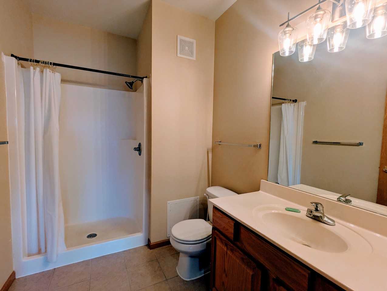 4824 E 53rd St #405 - Photo 7 of 20