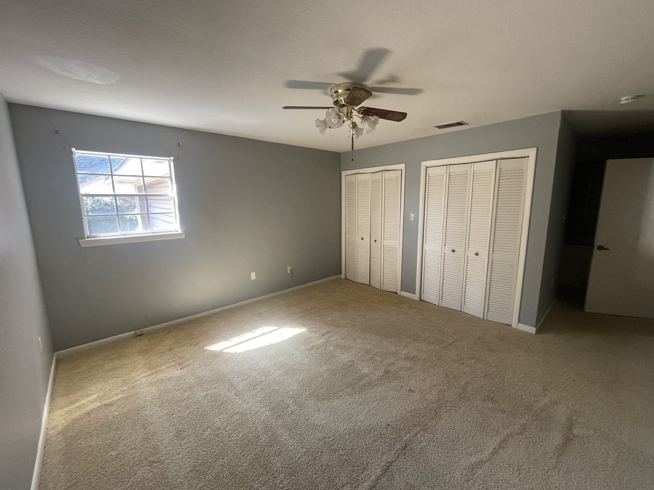 3039 Mesa Dr - Photo 2 of 12