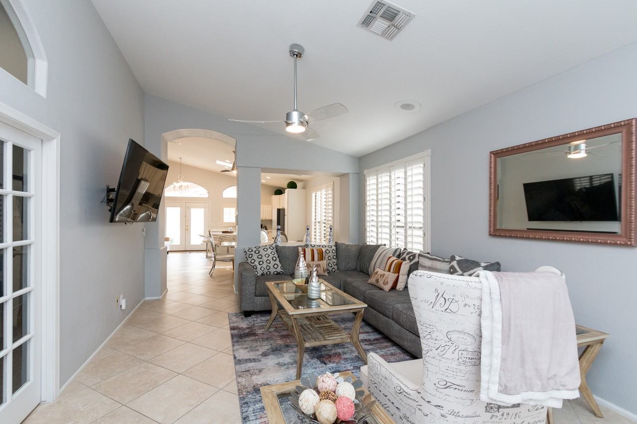 16417 S 2nd Pl - Photo 5 of 23