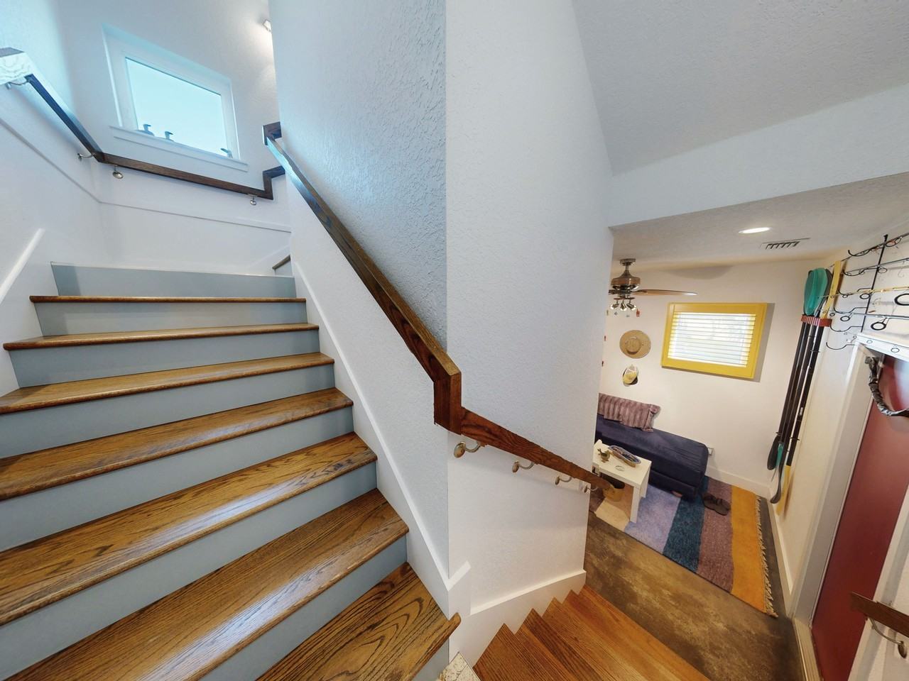 901 Sheepshead Ave - Photo 6 of 50