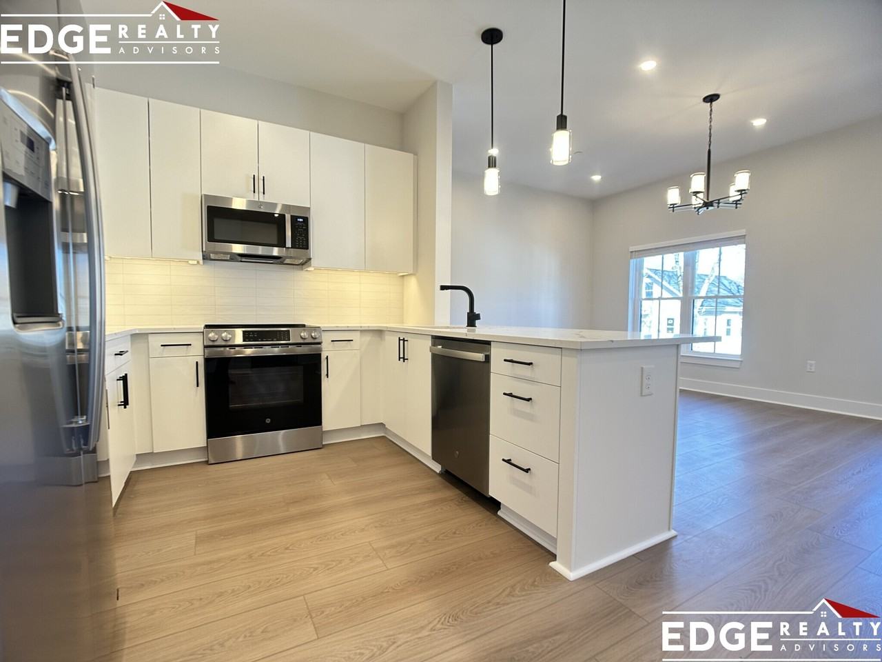 9 Newton St #203 - Photo 4 of 21