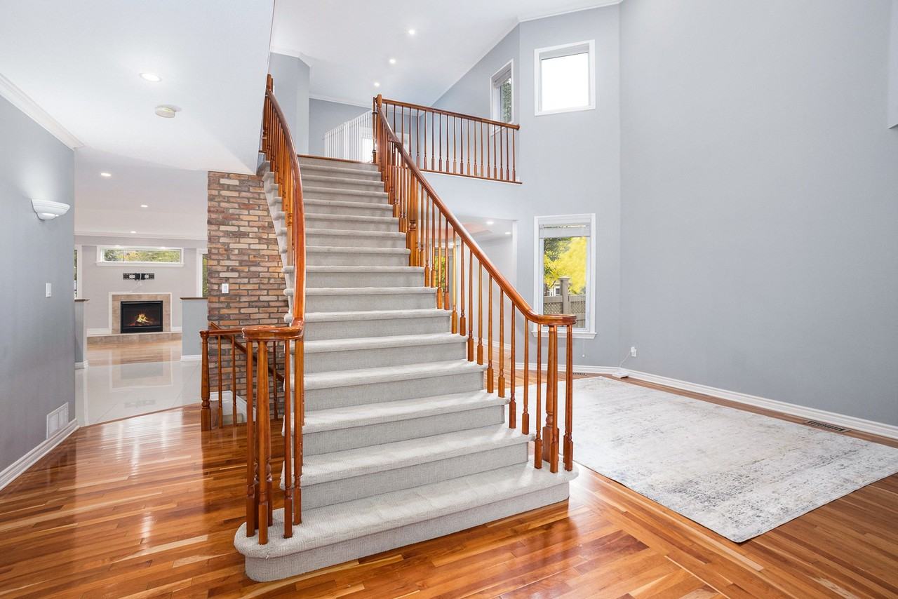 225 Bradwell Way - Photo 3 of 35