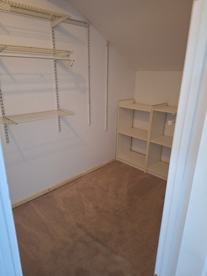 1028 Brixton Ct #C - Photo 3 of 12