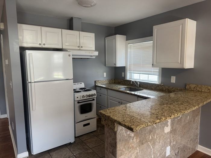 9597 Austin St - Photo 3 of 8