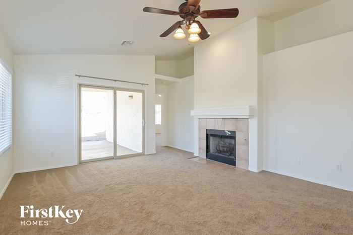 7904 W Sacramento Hill Dr - Photo 2 of 15