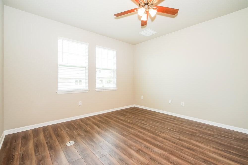 2294 Raven Ridge Rd - Photo 4 of 16