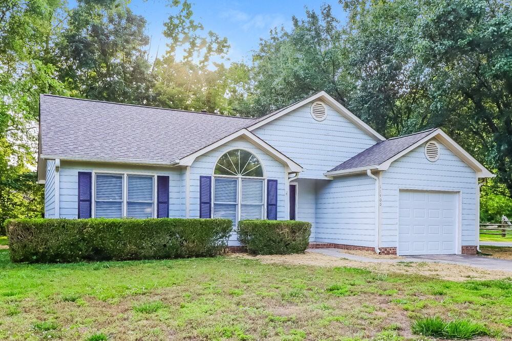 11400 Red Hickory Ln - Photo 3 of 16