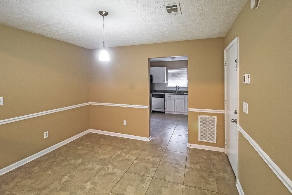 7186 Fair Harbor Way - Photo 7 of 18