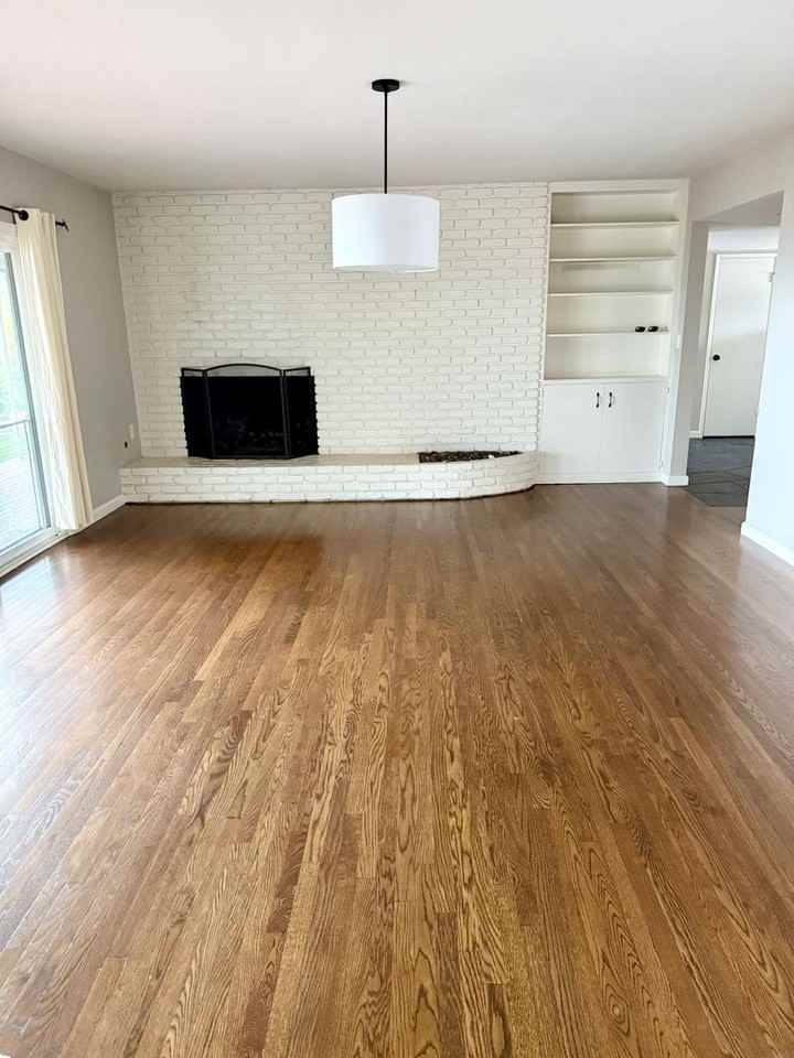 6066 Madra Ave - Photo 3 of 18