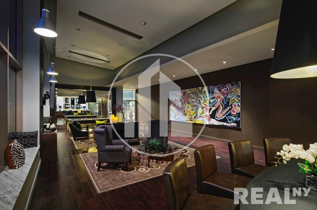 Washington St #17N - Photo 4 of 6