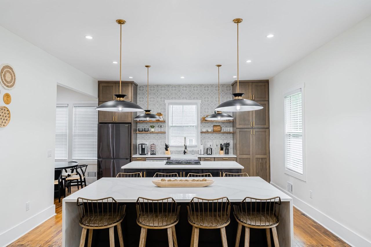 619 South Peachtree Street - Photo 3 of 49