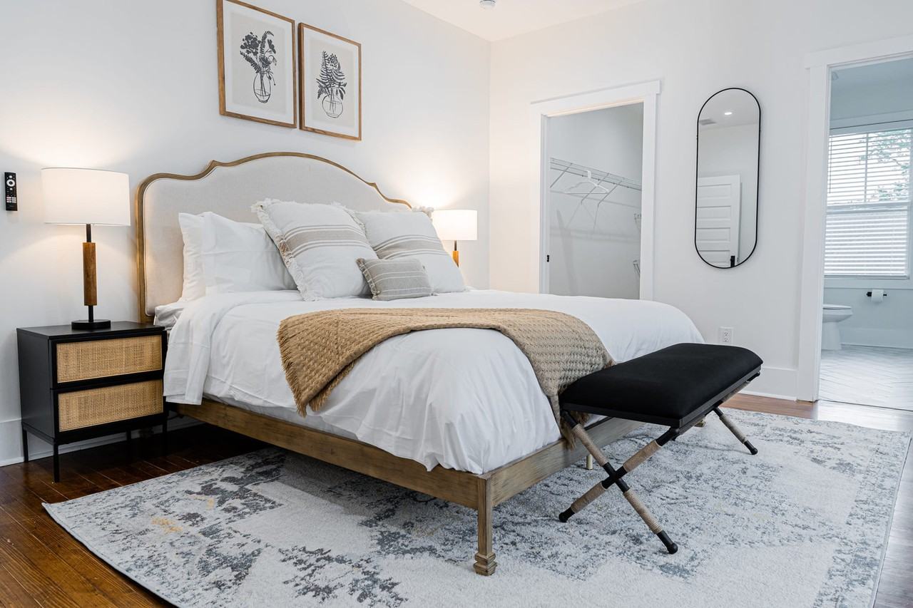 619 South Peachtree Street - Photo 4 of 49